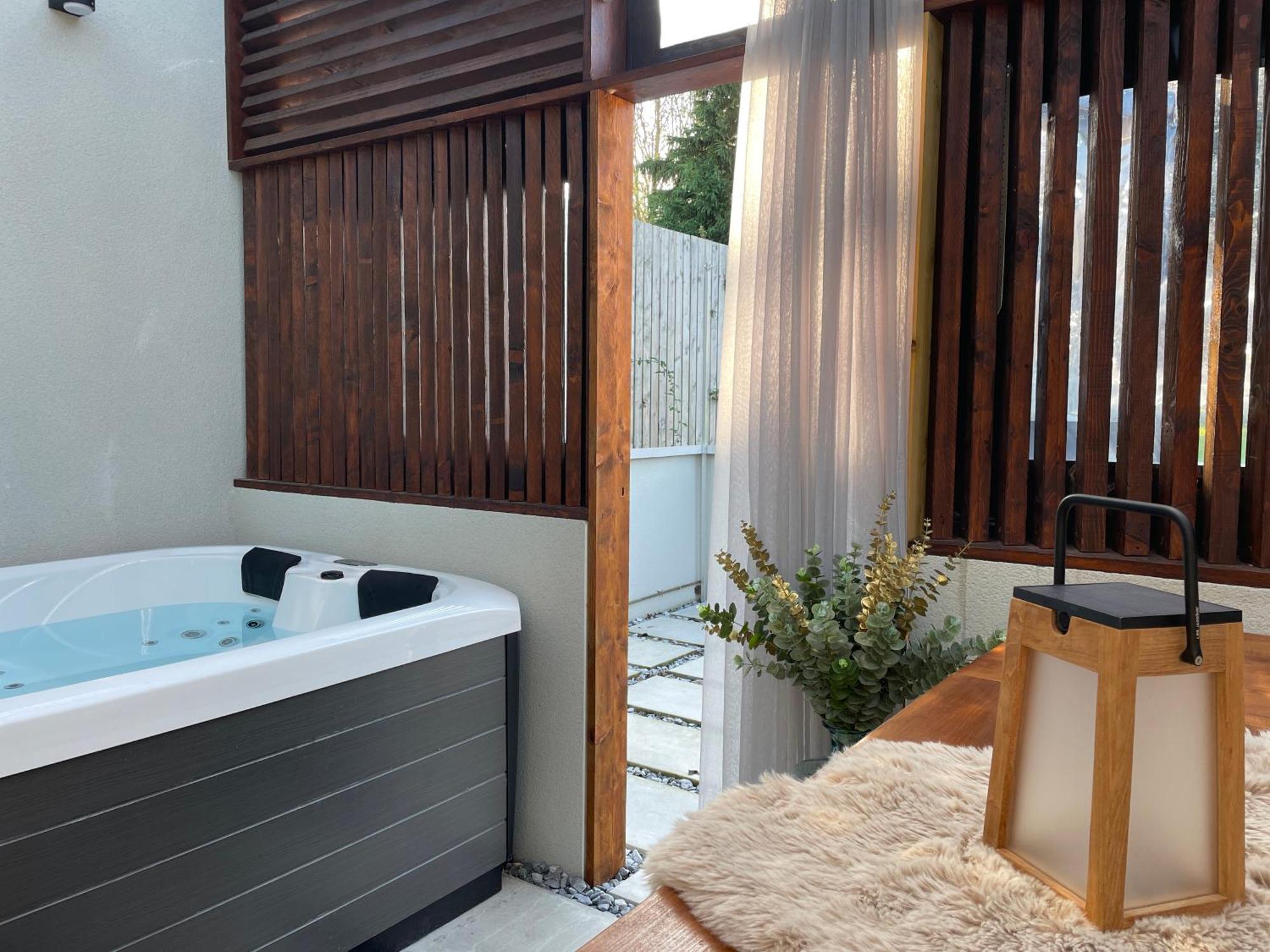Arrest Yanna Lodge, Gite Classe 4 Etoiles Avec Spa Couvert Entierement מראה חיצוני תמונה